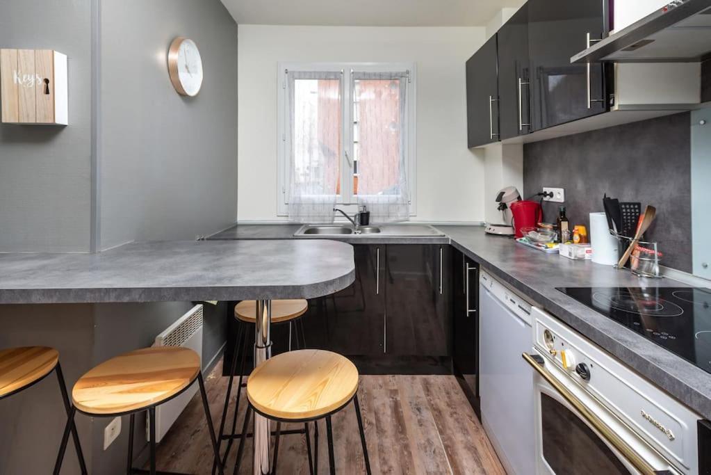 Duplex Cosy Et Contemporain Avec Parking Prive Lägenhet Amiens Exteriör bild